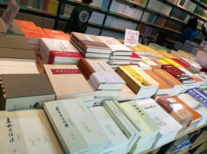劉晗 記伯鴻書店105種中華傳統(tǒng)文化大眾精品圖書展銷 側記